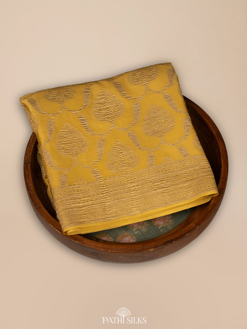 Yellow crinkle crepe saree